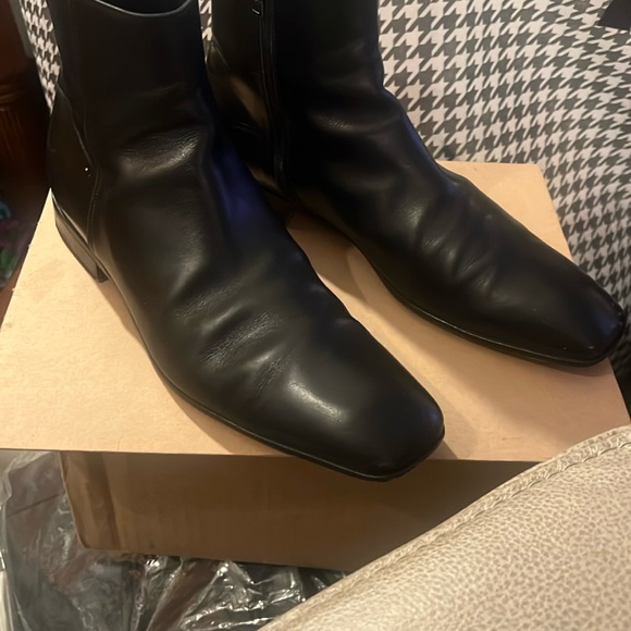 Prada Men's Black Leather Side Zipper Ankle Boots GUC! - Picture 15 of 16